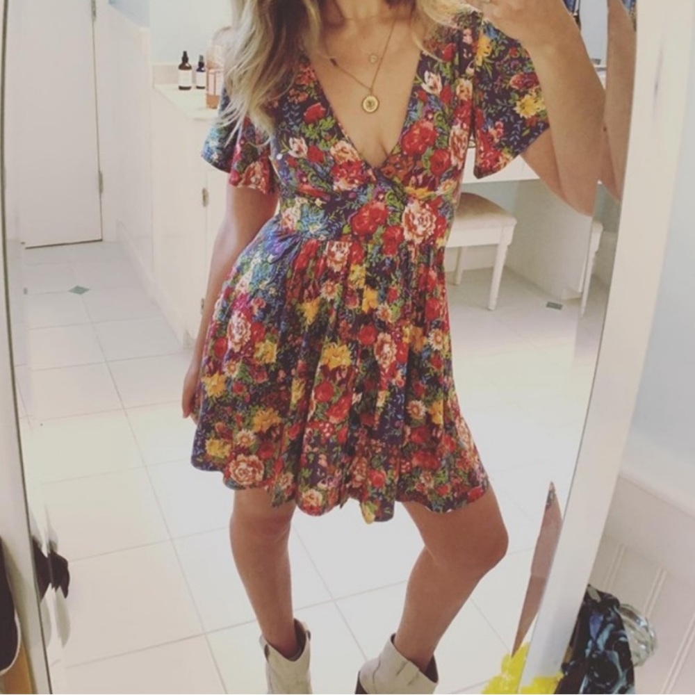 Auguste The Label Deep V Floral Mini Dress